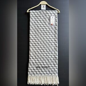 🎁Texteis Penedo Throw Blanket - Charcoal and Ivory Zag - MADE IN PORTUGAL